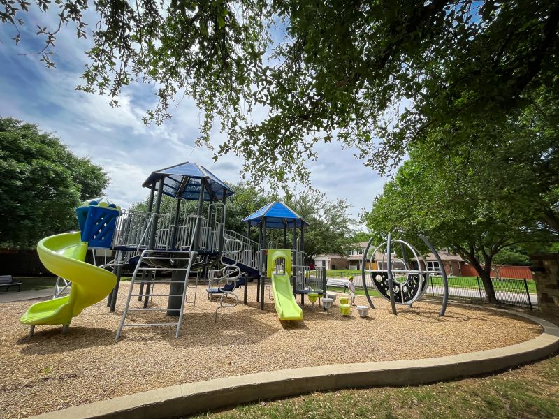 Playground Mulch Installation